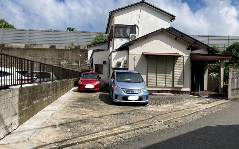 普通車専用駐車場